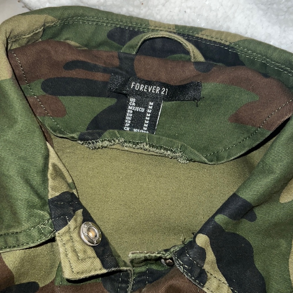 Cropped jacket - Picture 3 of 3